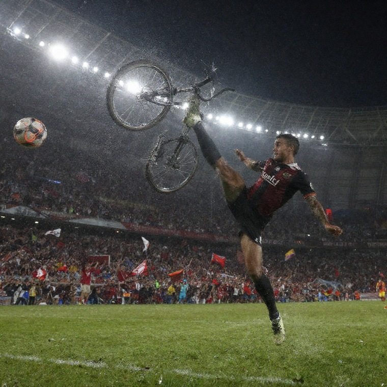 DiffusionNFT bicycle kick result